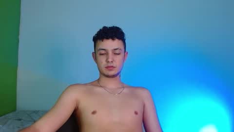 andy_gazmey online show from October 2025 01:40:01 AM