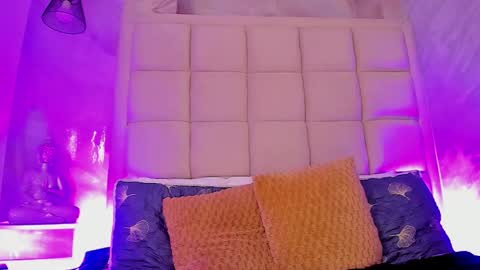  Andy  online show from October 2025 02:40:01 PM