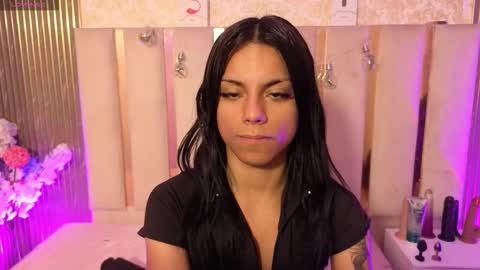 Andy tay online show from December 2025 03:44:02 AM