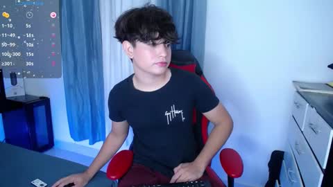 andy online show from December 2024 10:54:02 PM