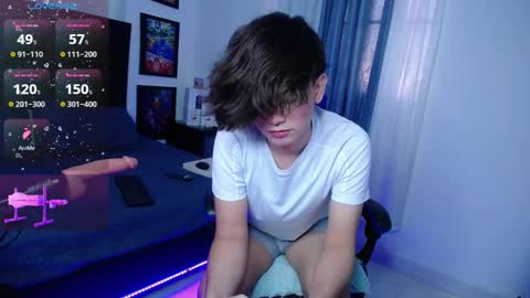 andy online show from October 2025 10:23:02 PM