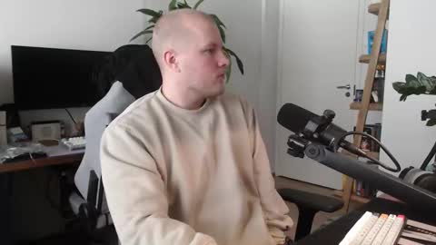 andycandy1994 online show from March 2026 10:50:02 AM