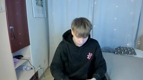 Mandy and Andy online show from September 2025 08:02:02 PM