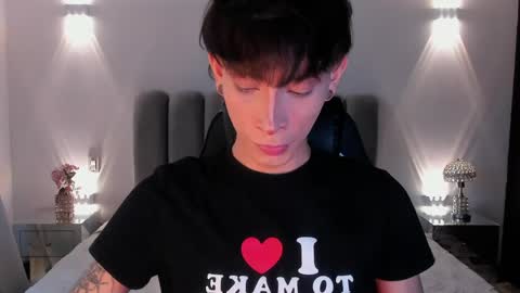 Andy online show from April 2026 09:17:02 PM