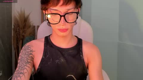 Snapshot of andywiills chatting on May 2026 09:53:01 PM Andy online show from May 2026 09:53:01 PM