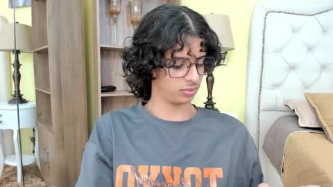 andyxibrat online show from January 2026 07:16:02 PM