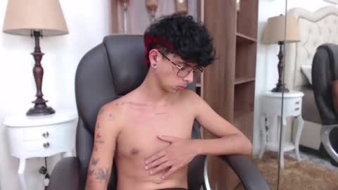 andyxibrat online show from March 2026 08:58:02 PM