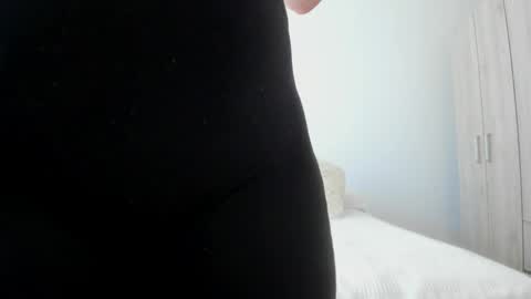 Andy  online show from April 2026 01:15:01 PM