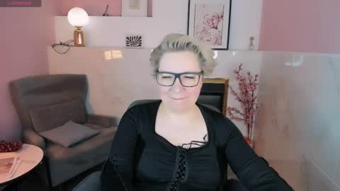 aneli_mira online show from April 2026 02:55:01 AM