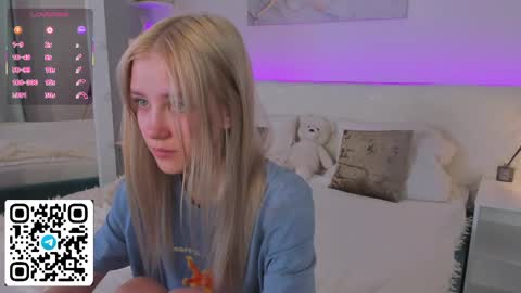 Anelly online show from April 2026 01:41:01 PM