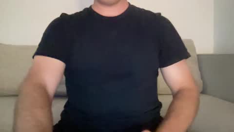 Snapshot of anewsummer chatting on September 2025 12:57:02 AM anewsummer online show from September 2025 12:57:02 AM