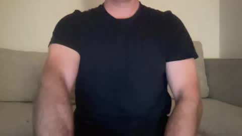 Snapshot of anewsummer chatting on October 2025 04:22:01 AM anewsummer online show from October 2025 04:22:01 AM