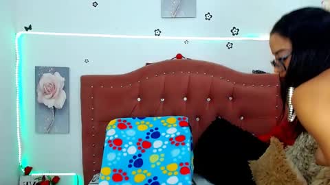 Snapshot of ange_drty chatting on January 2025 12:46:01 AM ange_drty online show from January 2025 12:46:01 AM