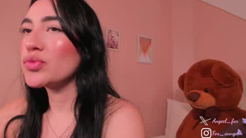 Angel  online show from November 2025 03:29:02 AM