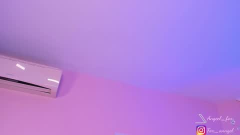 Angel  online show from November 2025 03:08:02 AM