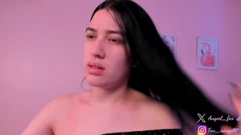 Snapshot of angeel_fox chatting on May 2026 10:06:01 PM Angel online show from May 2026 10:06:01 PM