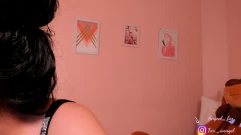 Snapshot of angeel_fox chatting on May 2026 03:25:01 AM Angel online show from May 2026 03:25:01 AM