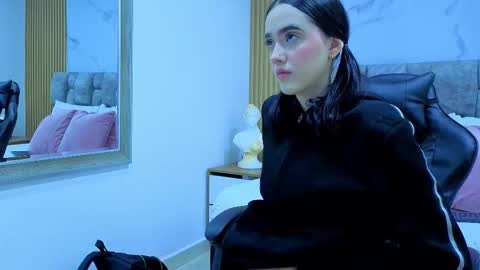 angel__kiss online show from October 2025 11:38:01 AM