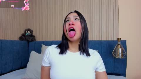 angel__ponce online show from September 2025 07:27:01 PM