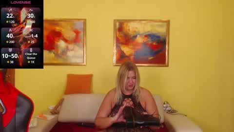 Snapshot of angel_alice108 chatting on December 2024 11:02:01 AM Alice PRIVATE IS OPEN online show from December 2024 11:02:01 AM