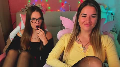Ivanna and Jessica online show from May 2026 10:36:01 AM