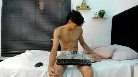 angel_boy0 online show from May 2026 08:50:02 PM