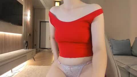 Snapshot of angel_cakee chatting on July 2026 02:10:02 PM Luluu Chu online show from July 2026 02:10:02 PM