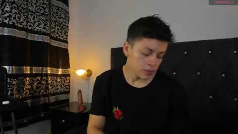 Angel Cuervo online show from February 2025 12:33:01 PM