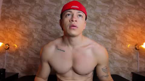 Angel Cuervo online show from October 2025 12:28:02 PM