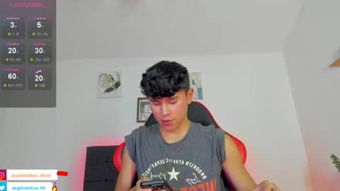 Snapshot of angel_esteban_fx chatting on October 2025 03:14:02 AM ngel Esteban online show from October 2025 03:14:02 AM