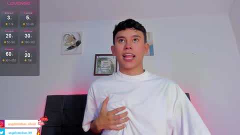 Snapshot of angel_esteban_fx chatting on October 2025 04:14:01 AM ngel Esteban online show from October 2025 04:14:01 AM