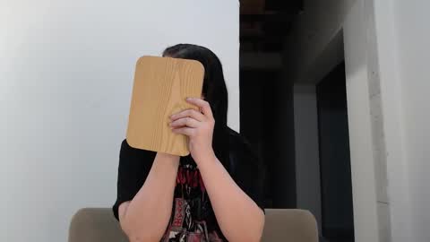 Angel online show from October 2025 12:50:01 PM