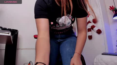Snapshot of angel_hardy_dl chatting on December 2024 12:09:02 PM angel hardy online show from December 2024 12:09:02 PM