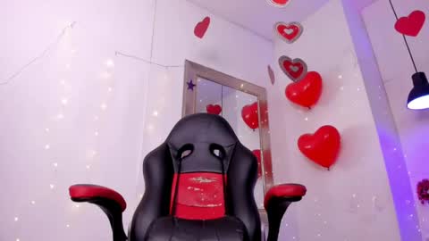 angel hardy online show from April 2026 10:54:01 AM