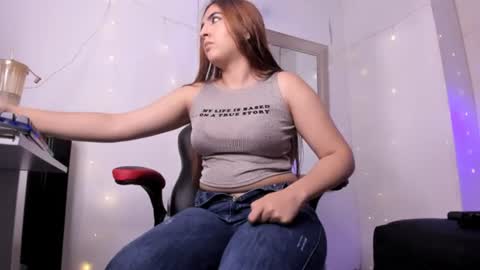 Snapshot of angel_hardy_dl chatting on June 2026 12:19:01 PM angel hardy online show from June 2026 12:19:01 PM