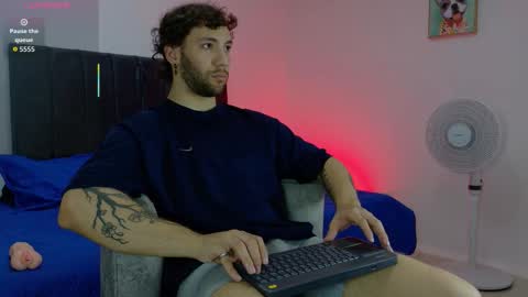 angel_kyrozz online show from March 2026 07:10:02 PM