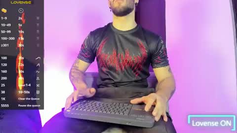 Snapshot of angel_kyrozz chatting on June 2026 07:01:02 PM angel_kyrozz online show from June 2026 07:01:02 PM