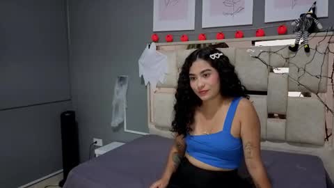 angel_lovv online show from September 2025 07:41:01 PM