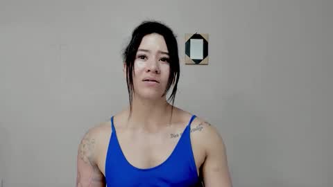 Angel online show from October 2025 10:32:01 PM