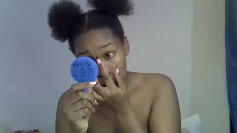 angel_mia5 online show from May 2026 01:36:02 AM