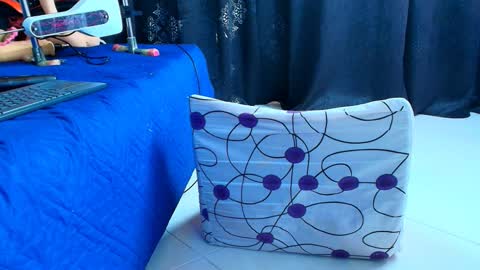 angel red77 online show from December 2025 08:40:01 PM