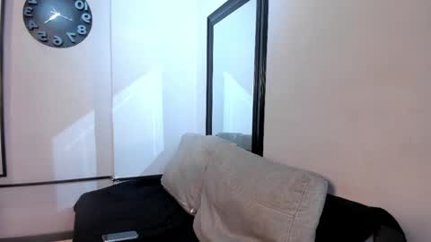Snapshot of angel_silva_ chatting on April 2026 11:53:01 AM Angel online show from April 2026 11:53:01 AM