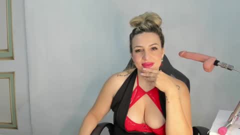 Angel  online show from February 2025 01:36:02 AM