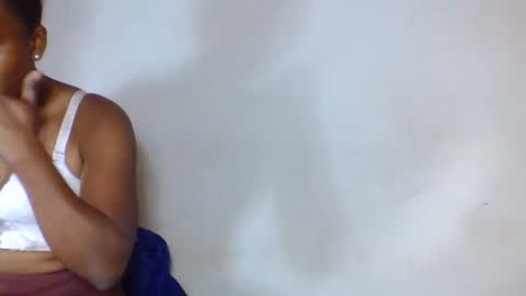 angela980454 online show from September 2025 07:15:02 PM