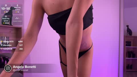 Angela Bonetti online show from December 2024 04:48:01 PM