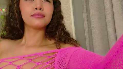 Angela online show from September 2025 12:27:02 PM