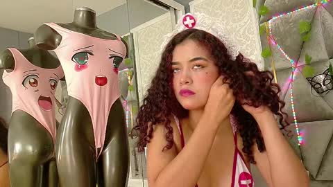 Angela online show from October 2025 12:49:02 PM