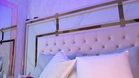 angela_white22 online show from April 2026 07:16:01 PM