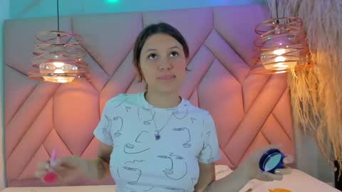 ANGELA online show from December 2024 12:28:02 PM