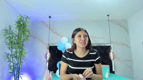 ANGELA online show from October 2025 12:11:01 PM